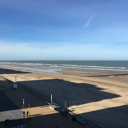 Daire 4 Pers Met Frontaal Zeezicht & Prive Zwembad *